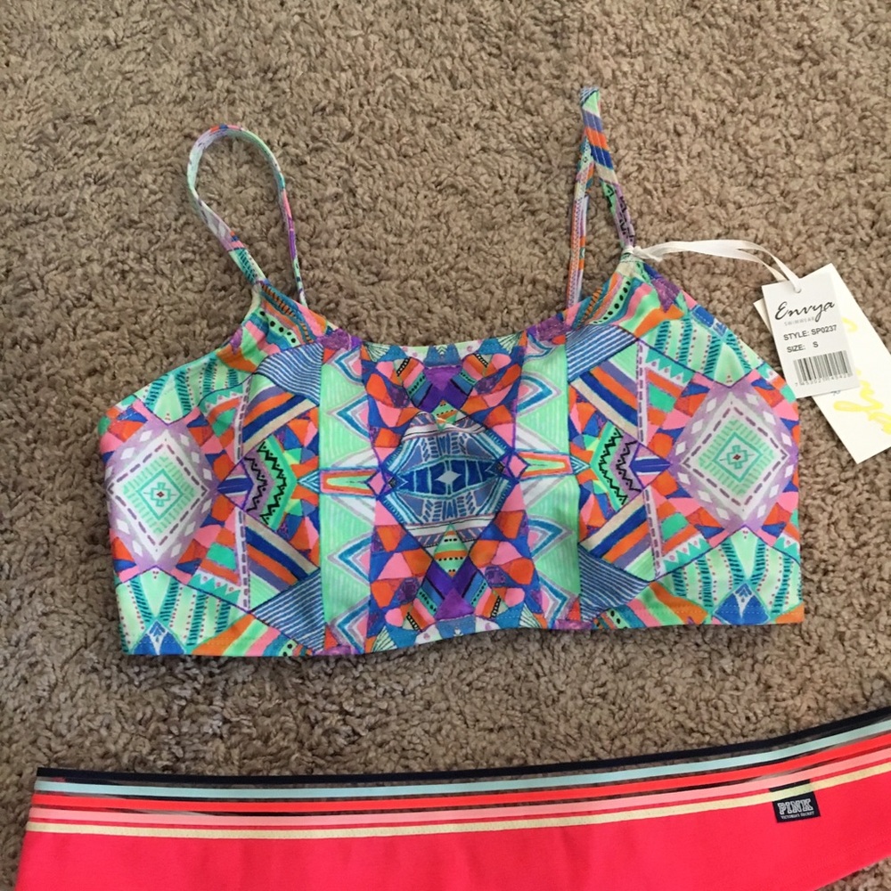 Multicolor swimsuit top - Picture 3 of 8